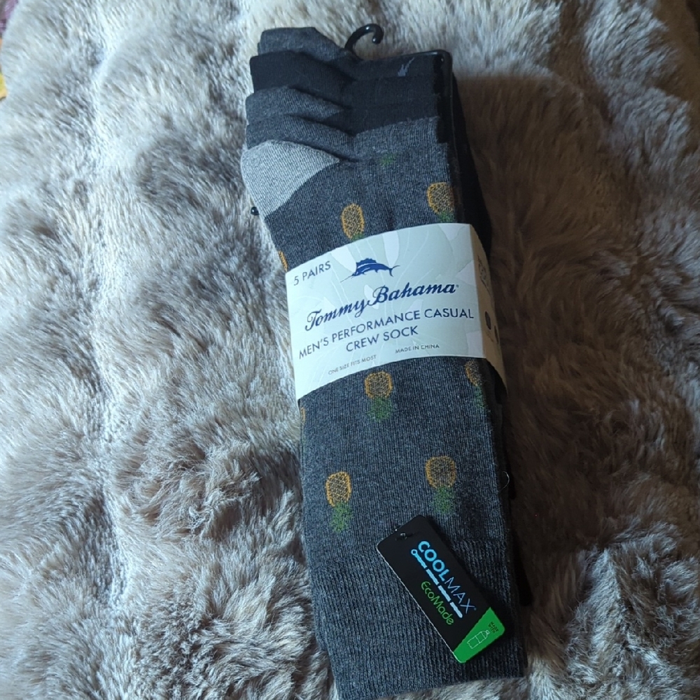 Tommy Bahama Men's Crew Socks